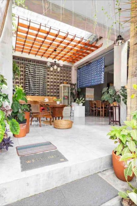 Teras Sabin Hotell Ngabean Exteriör bild