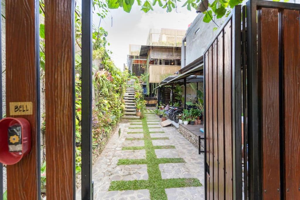 Teras Sabin Hotell Ngabean Exteriör bild